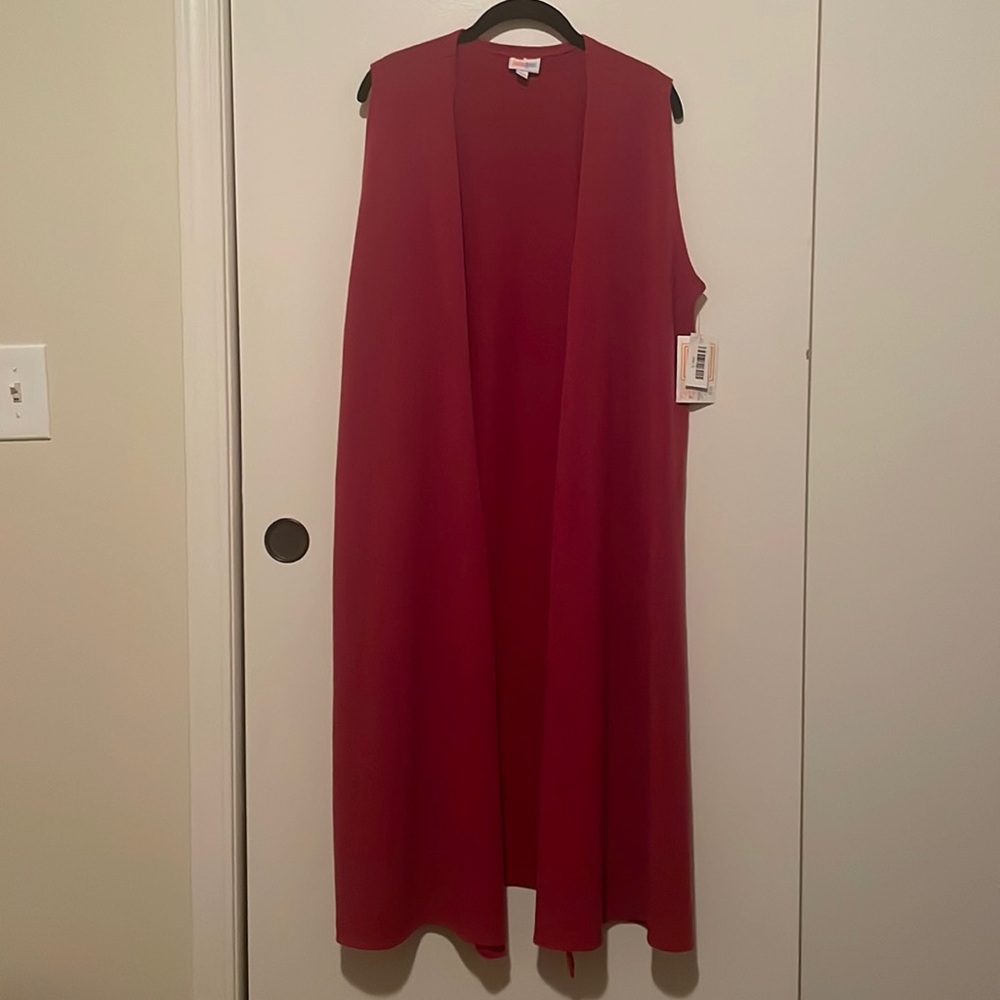 LuLaRoe Sleeveless Joy: Burgundy (L)